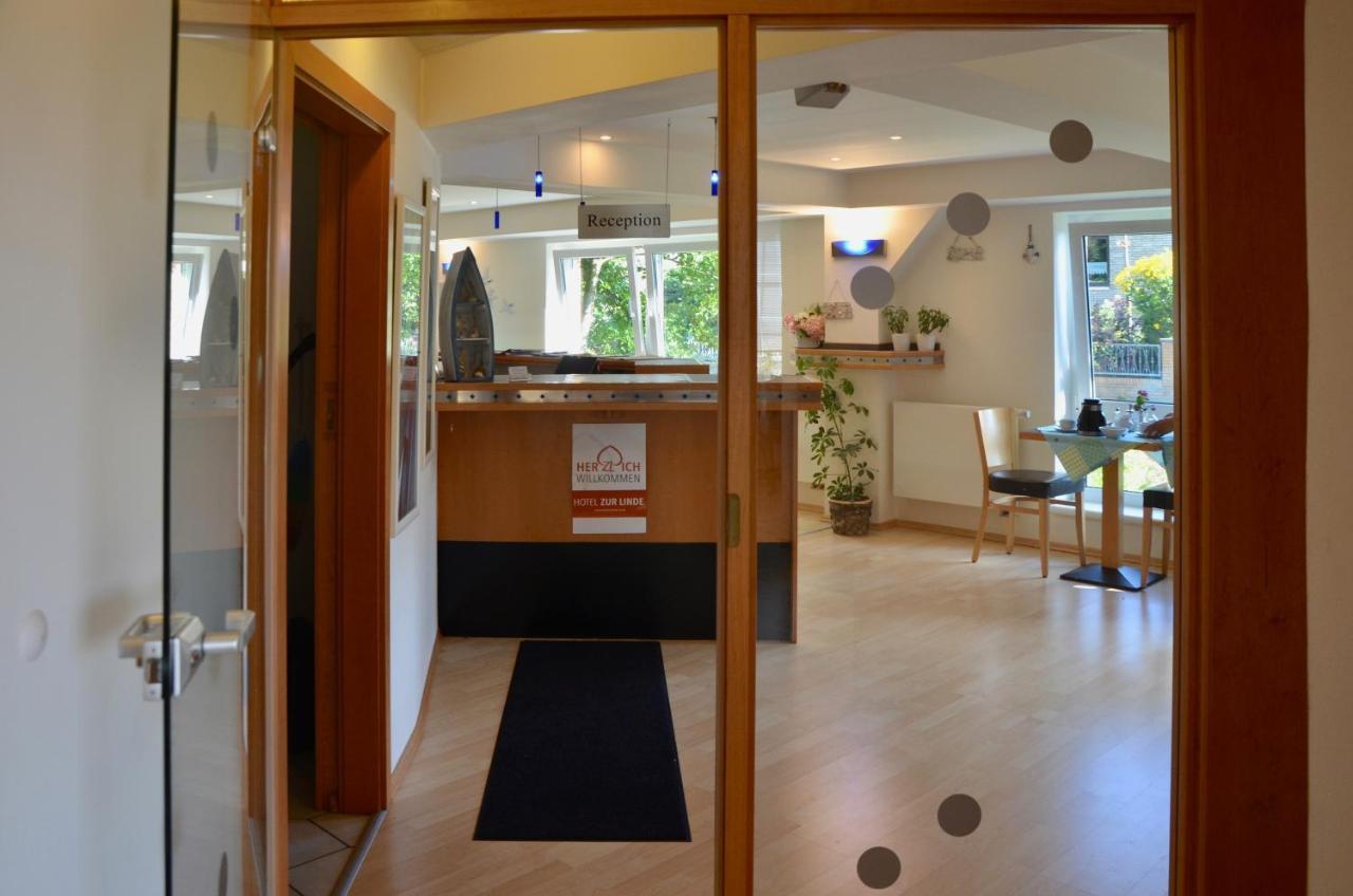 Hotel Zur Linde ซาลซ์กิทเทอร์ ภายนอก รูปภาพ