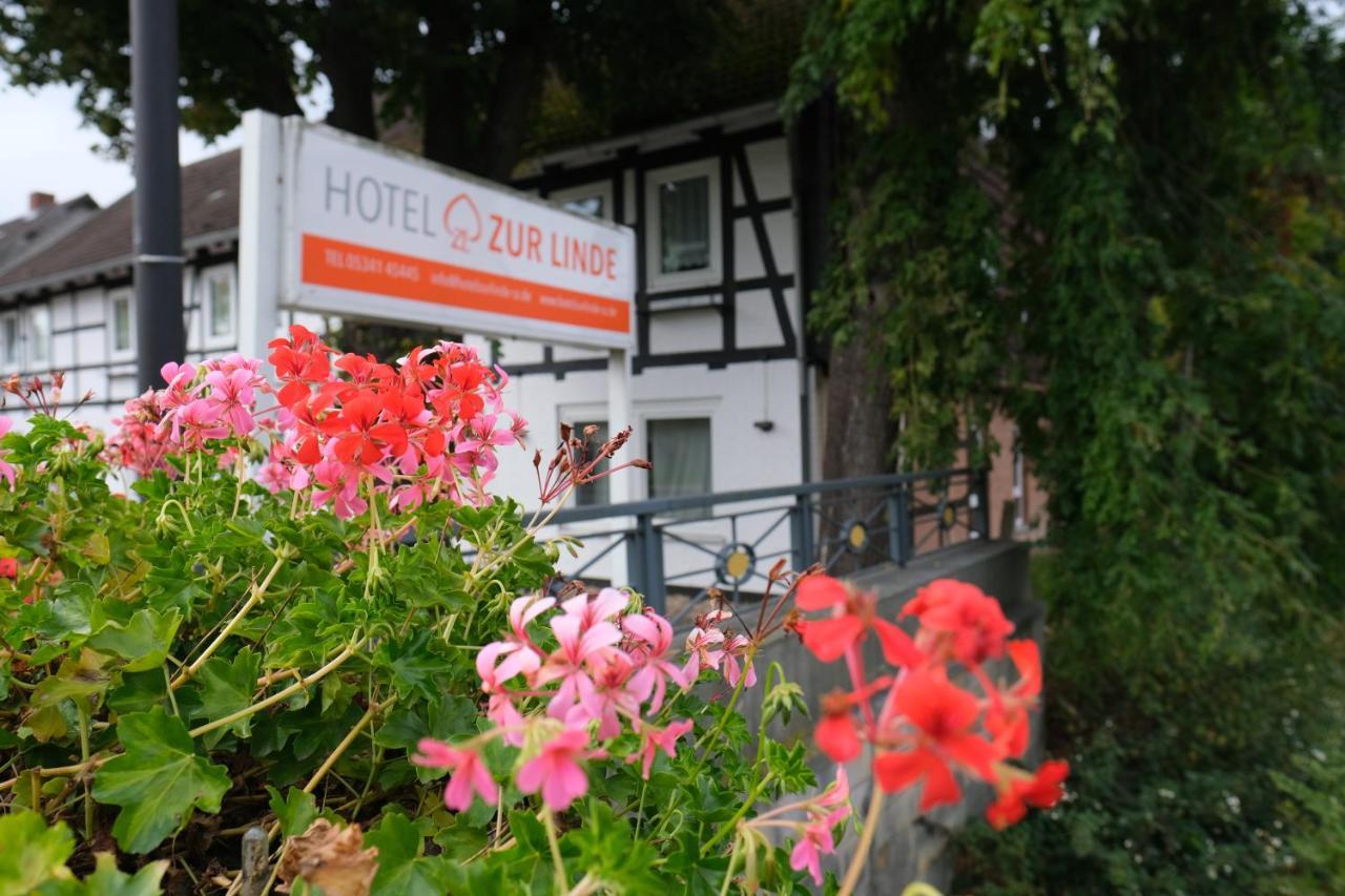 Hotel Zur Linde ซาลซ์กิทเทอร์ ภายนอก รูปภาพ